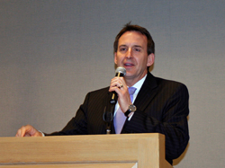 Governor hands out scholarships